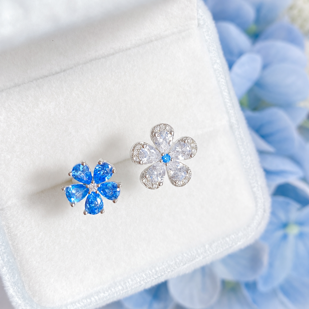 “Azure Bloom” S925 Sterling Silver Blue & White Zircon Double Flower Adjustable Ring