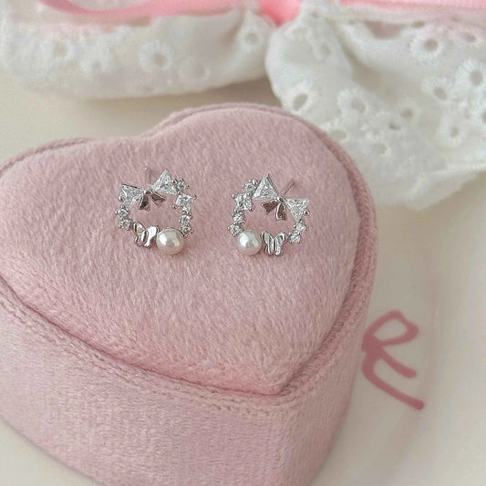 "Butterfly Dream" 925 Sterling Silver Butterfly Garland Freshwater Pearl Stud Earrings - Elegant and Unique