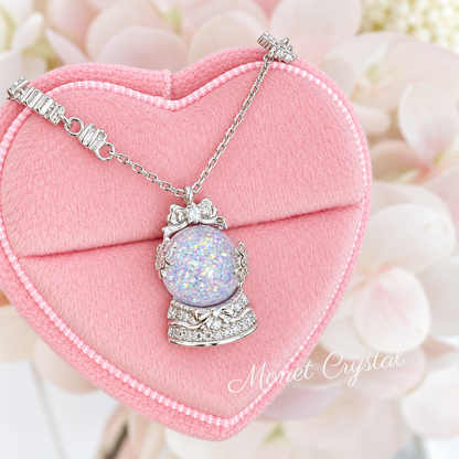 “Crystal Winter” S925 Sterling Silver Shifting Sand Snow Globe Necklace