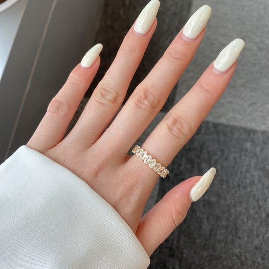 Eternal Glow – S925 Silver & Gold Oval Lace Ring with CZ Accent