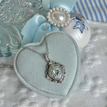 "Floating Light Palace" 925 Sterling Silver Retro Crystal Necklace with Mother-of-Pearl - Elegant and Regal