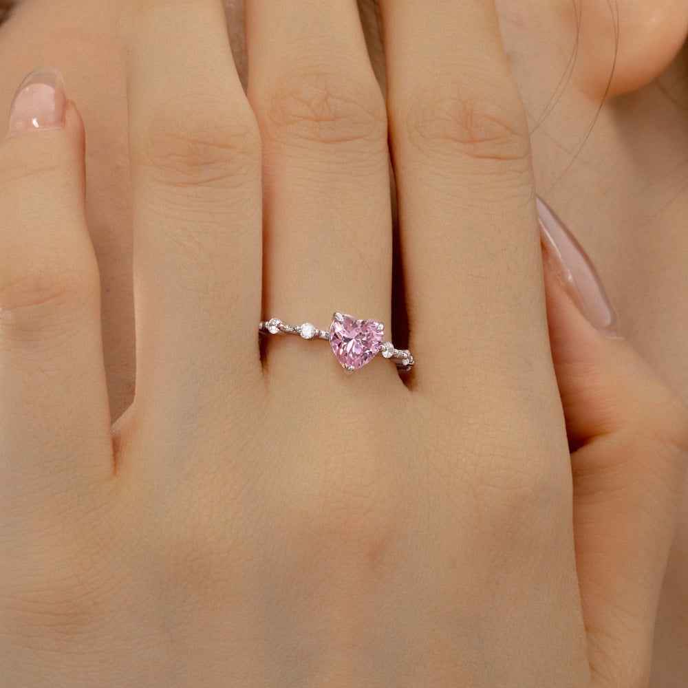 “Heartfelt Elegance” – S925 Sterling Silver Heart-Shaped CZ Ring (Copy)