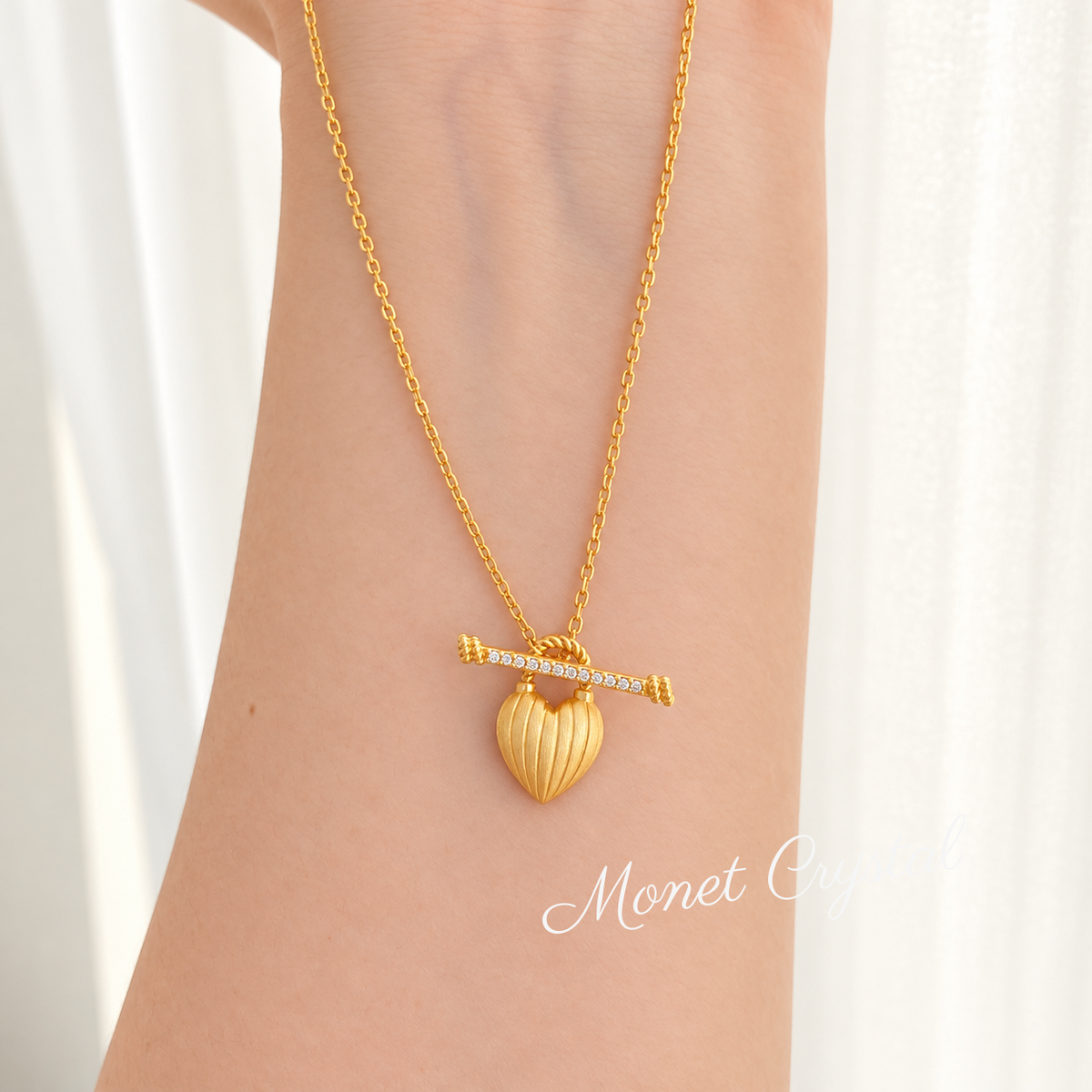 “Held Close” S925 Sterling Silver Shell Heart Lock Necklace
