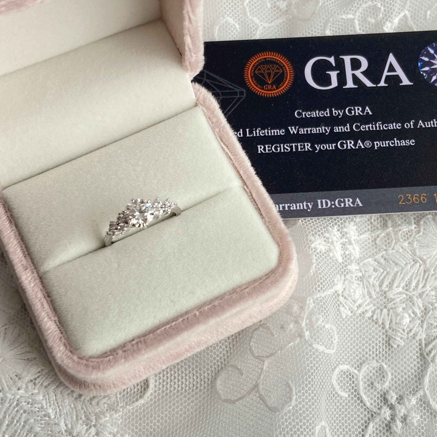 “Stella Vow” 14K Gold-Plated Brass 1.0CT Moissanite Six-Prong Starburst Ring