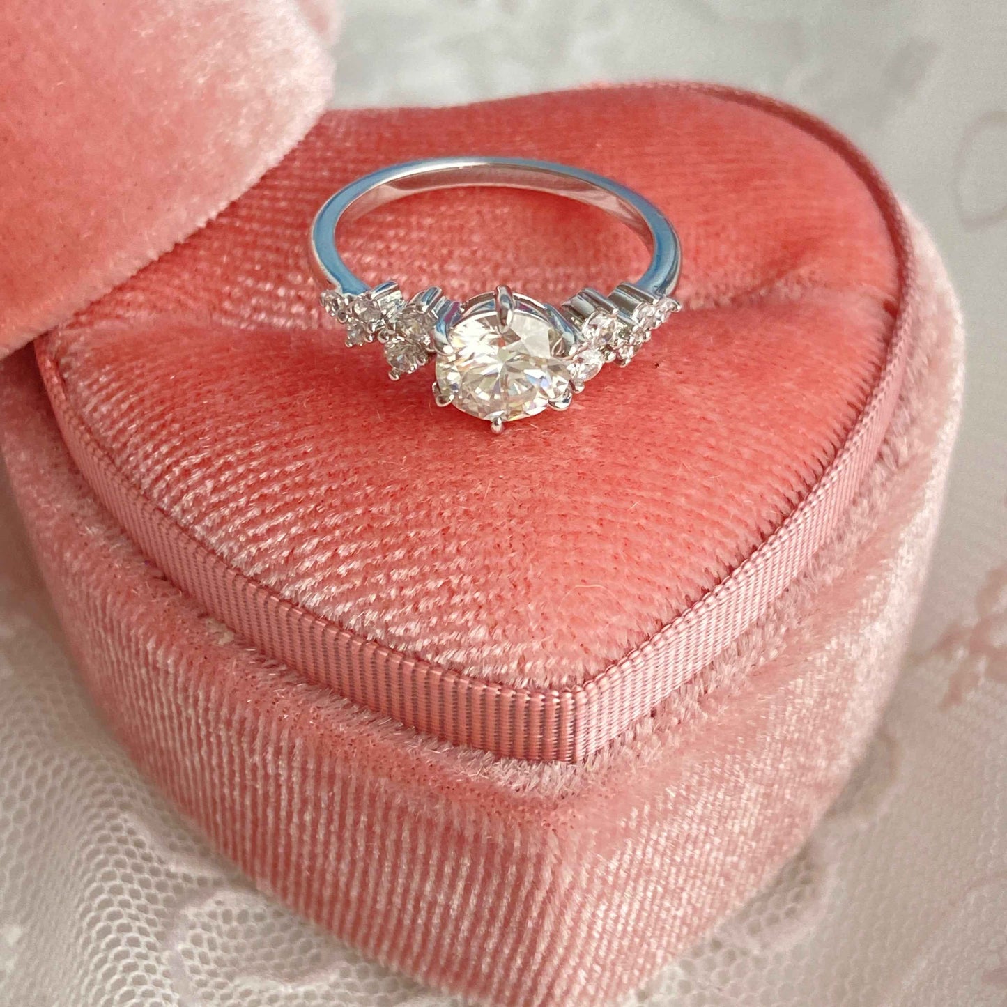 “Stella Vow” 14K Gold-Plated Brass 1.0CT Moissanite Six-Prong Starburst Ring