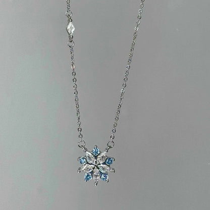 "Ice Blossom" Ice Blue Snowflake Necklace – Unique Design for Your Bestie (Copy)