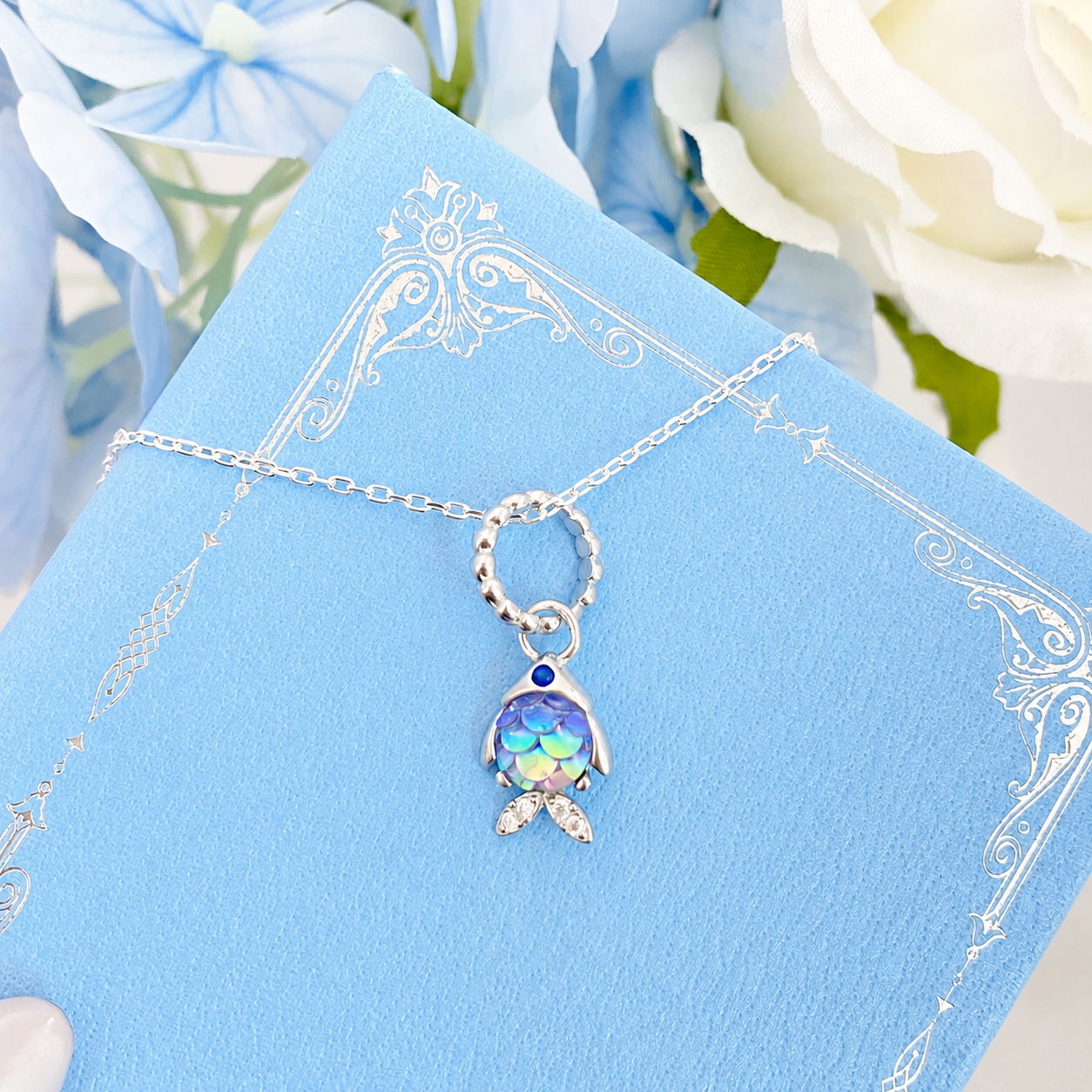 “Kitty & Fish” S925 Sterling Silver Fish Scale Resin Cat Earrings & Fish Necklace Set