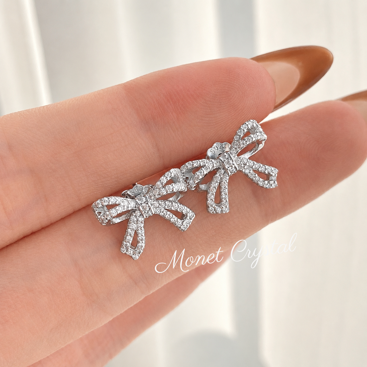 “Little Gift” S925 Sterling Silver 5A Zircon Bow Stud Earrings