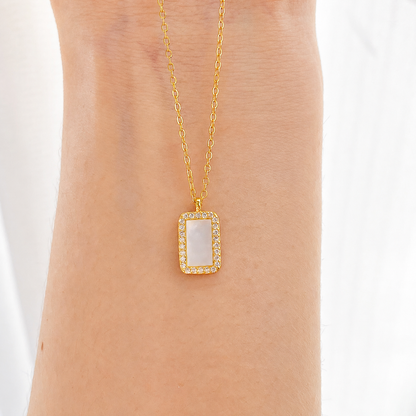“Lumière Frame” S925 Sterling Silver Mother-of-Pearl Zircon Rectangle Necklace