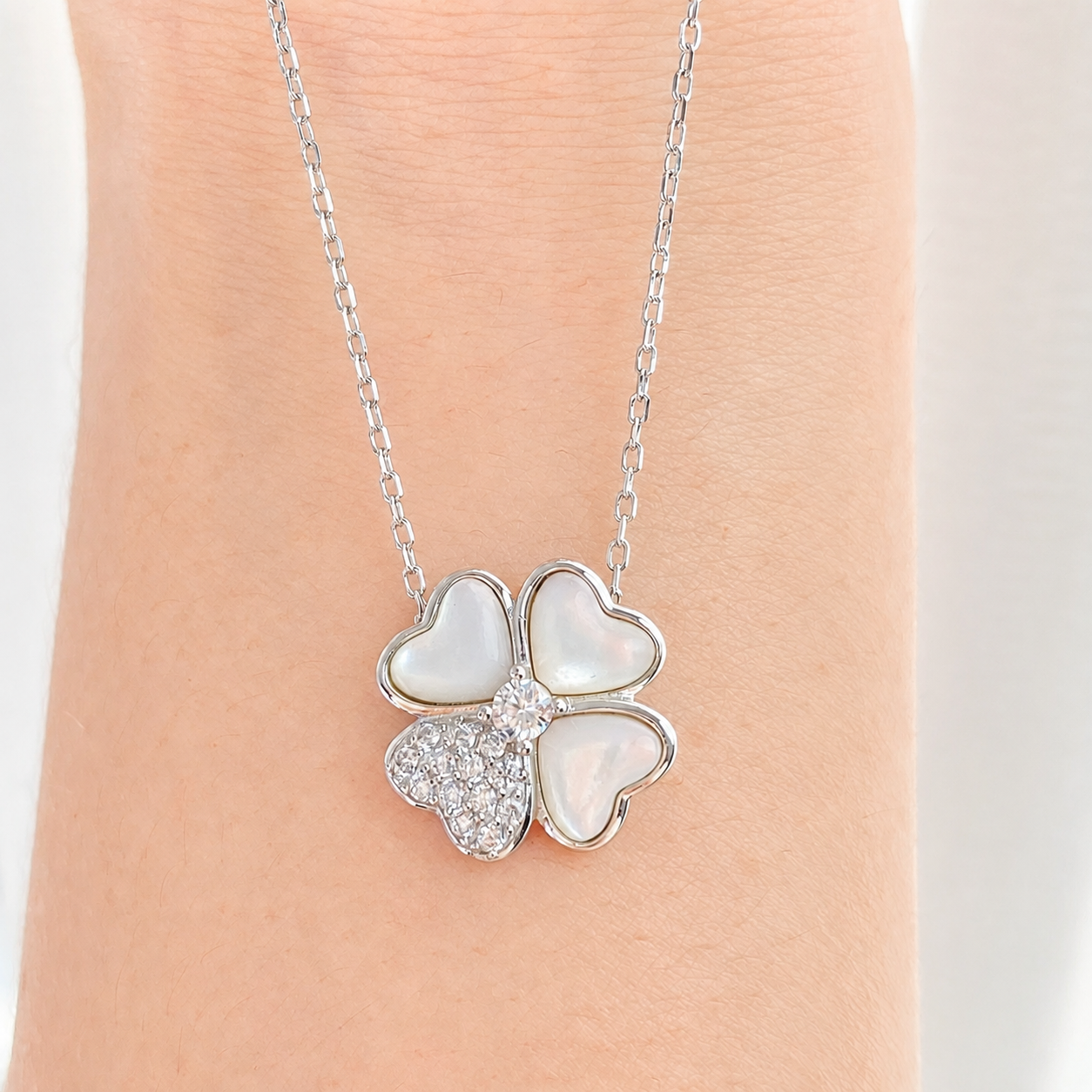 “Luminous Fortune” S925 Sterling Silver Mother-of-Pearl Zircon Clover Necklace
