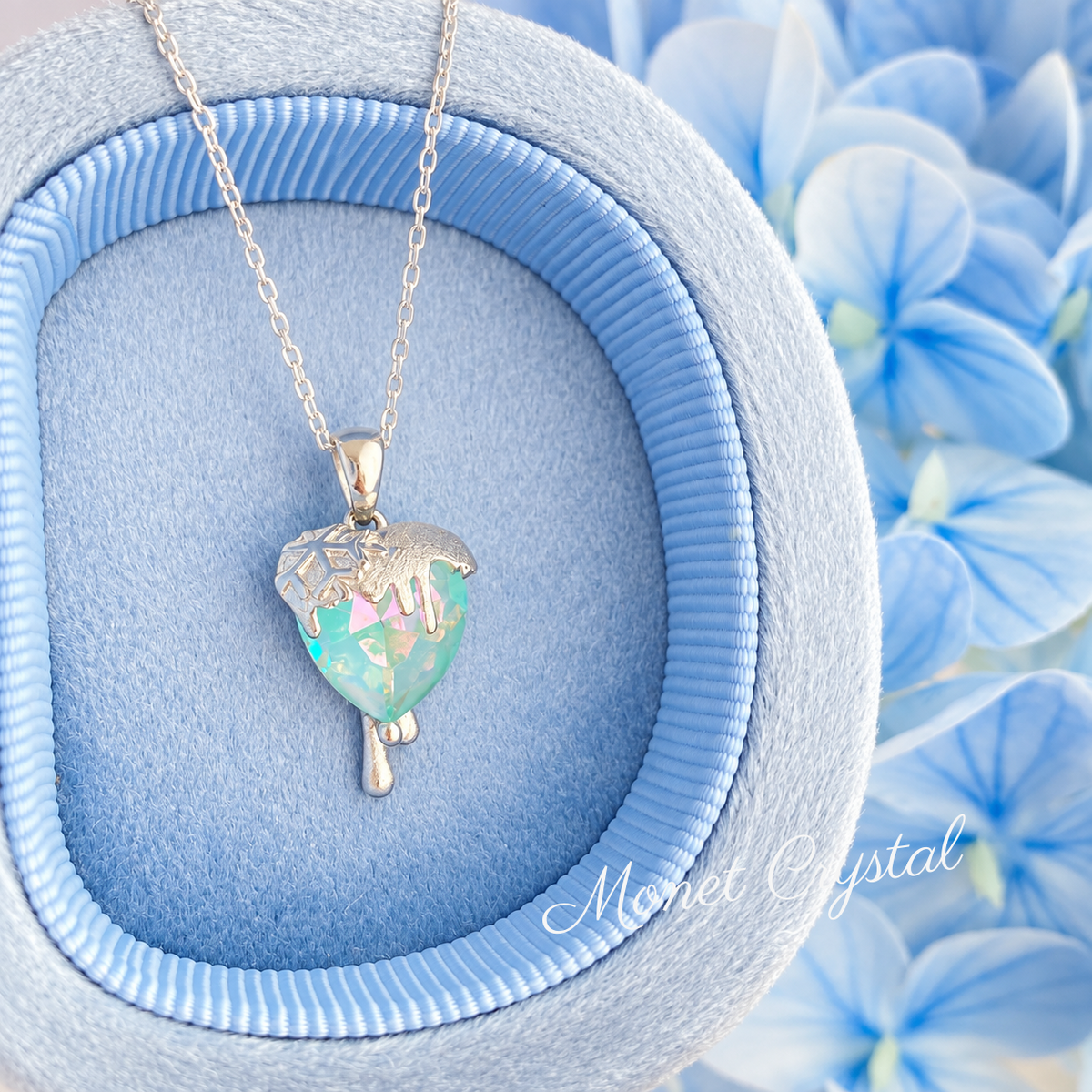 “Melting Heart” S925 Sterling Silver Snowflake Heart Necklace
