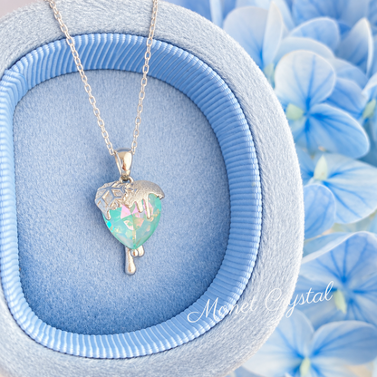 “Melting Heart” S925 Sterling Silver Snowflake Heart Necklace