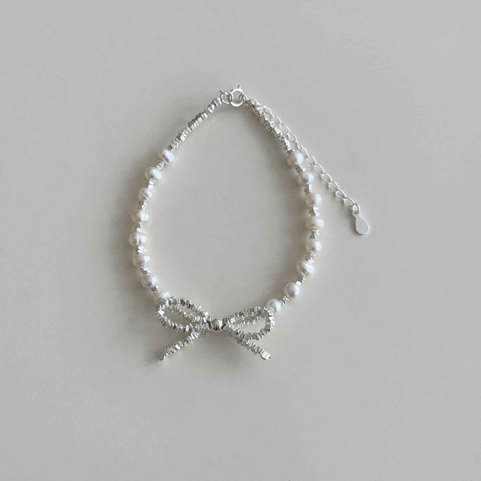"Sweet Pearl Bow" 925 Sterling Silver Fragmented Chain Bracelet
