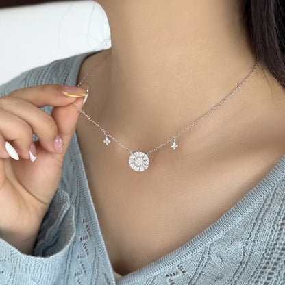 “Solar Éclat” 925 Sterling Silver Sun Disc Necklace