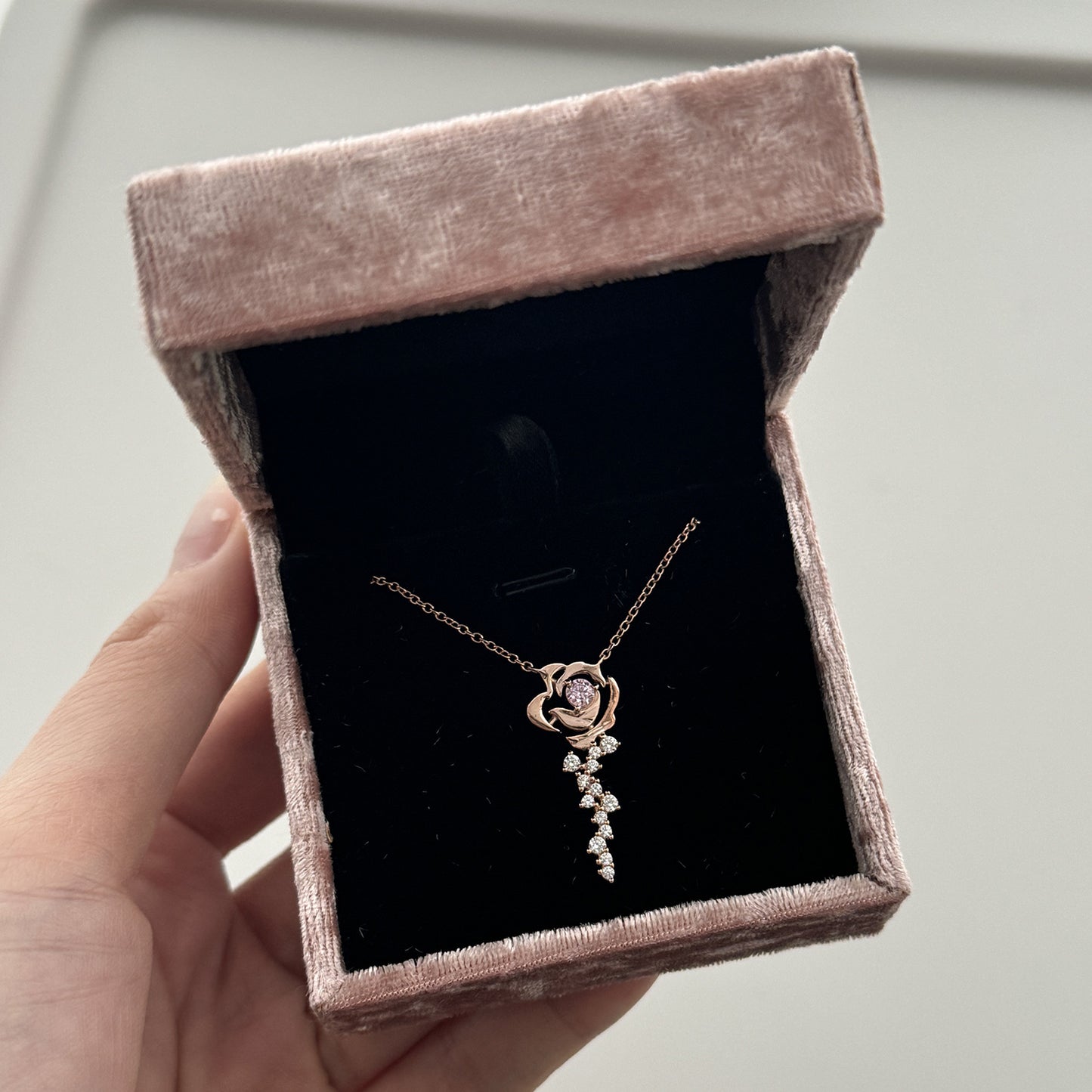 “Rosette Éclat” S925 Sterling Silver Hollow Rose Zircon Necklace