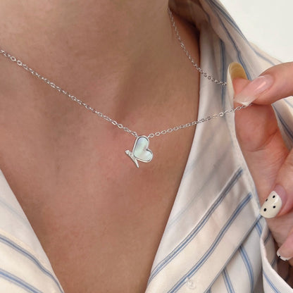 “Butterheart” S925 Sterling Silver Mother-of-Pearl Butterfly Necklace