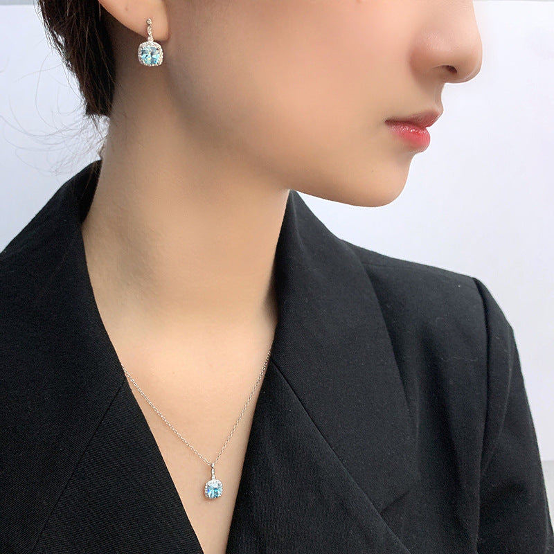 “Ocean Lumière” 925 Sterling Silver Blue Zircon Halo Jewelry Set