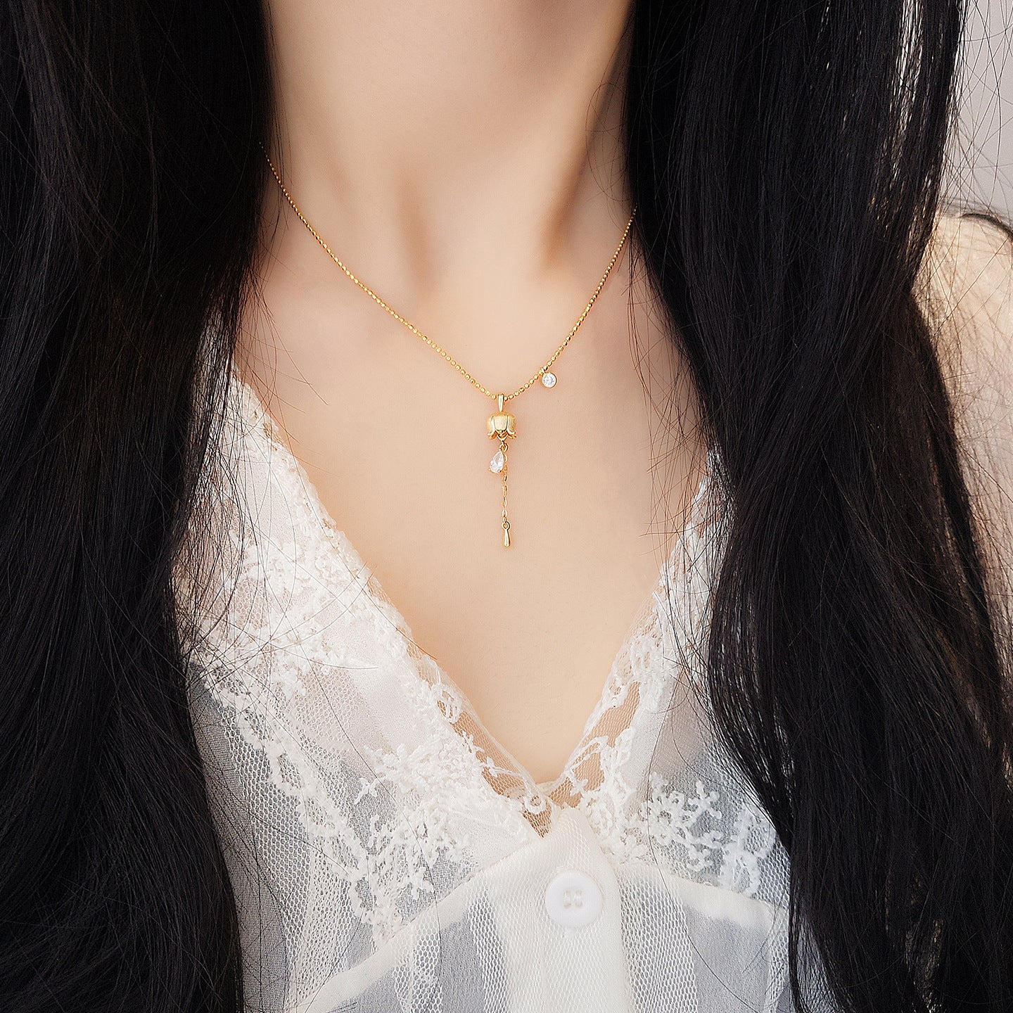 “Lily Drop” S925 Sterling Silver Necklace