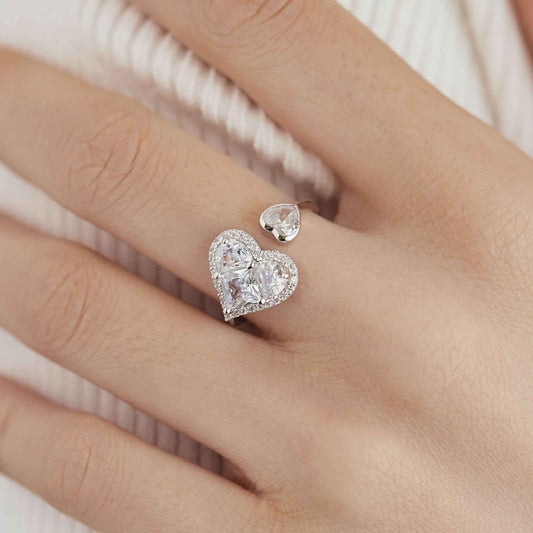 “Éclat Amour” S925 Sterling Silver Heart Pavé Ring