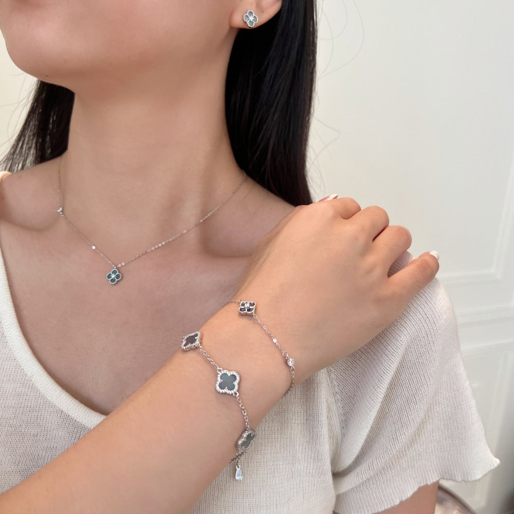 "Mist Petals" 925 Sterling Silver Mother-of-Pearl Clover Jewelry Set