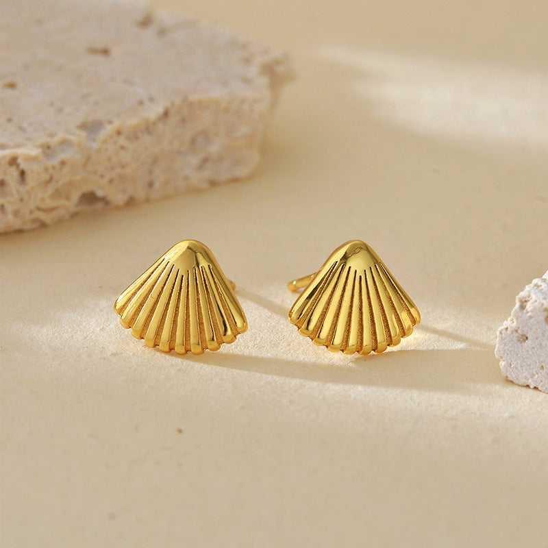 “Seaside Shell” S925 Sterling Silver Fan-Shaped Stud Earrings