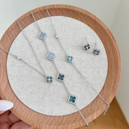 "Mist Petals" 925 Sterling Silver Mother-of-Pearl Clover Jewelry Set