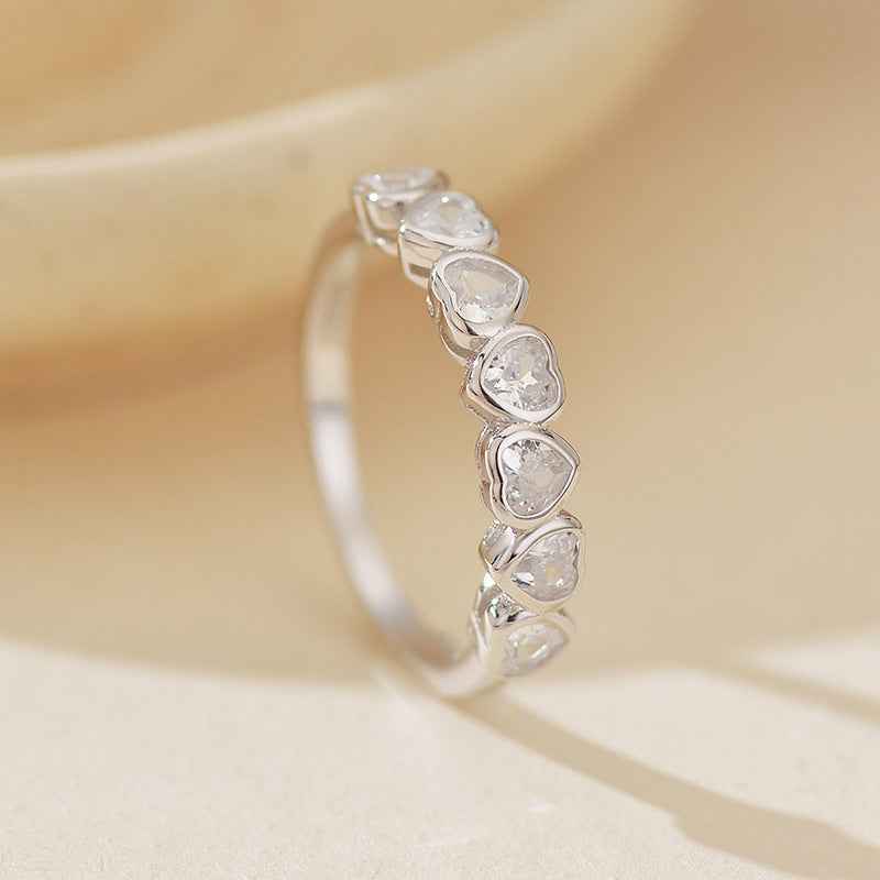 "Endless Hearts" 925 Sterling Silver Heart-Cut Zircon Ring