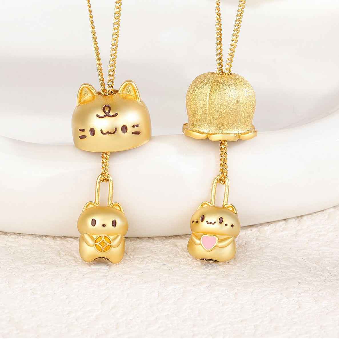 “Peekaboo Kitty” 925 Sterling Silver Lucky Cat Necklace