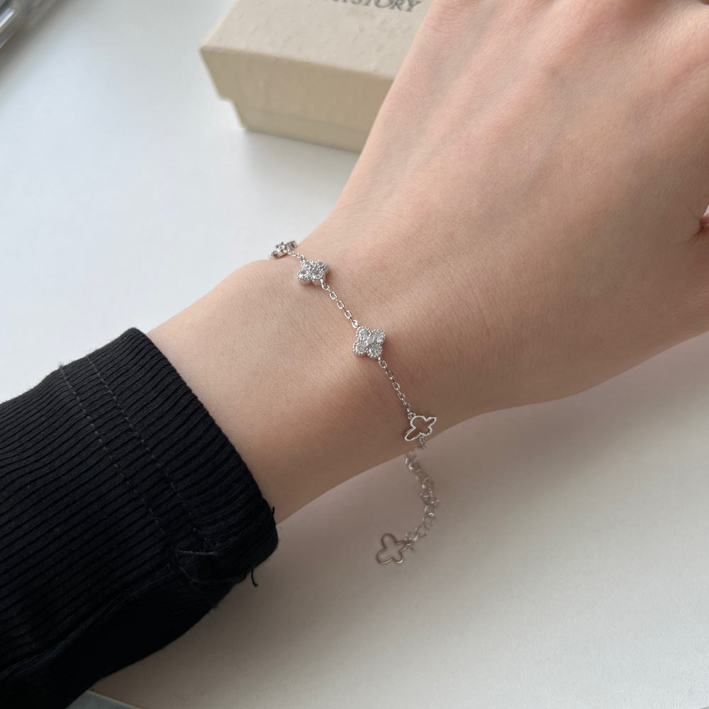 “Lucky Clover Waltz” 925 Sterling Silver Clover Zircon Bracelet