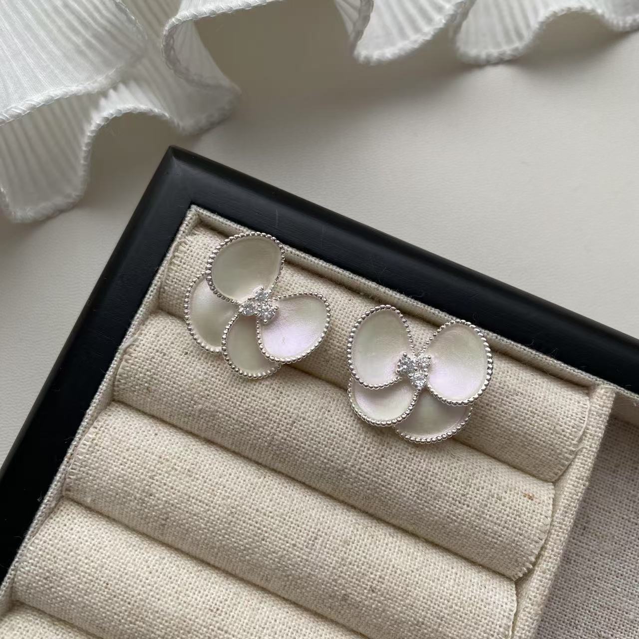 "Blossom Kiss" 925 Sterling Silver Earrings