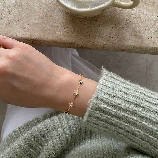 "Summer Bloom" 925 Sterling Silver Dopamine Flower Bracelet – Bright & Joyful