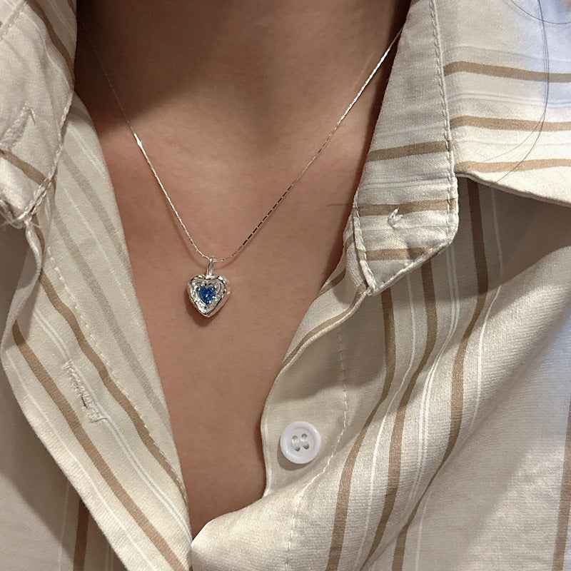 "Textured Heart" 925 Sterling Silver Zircon Necklace