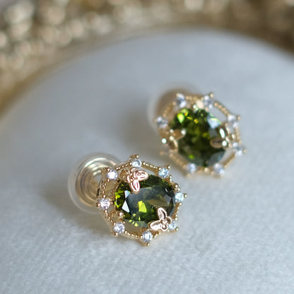 "Emerald Meadow Fantasy" Gold-Plated Copper Cubic Zirconia Jewelry Set