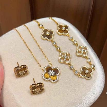 “Tiger Clover Radiance” 925 Sterling Silver Tiger Eye Four-Leaf Clover Jewelry Set