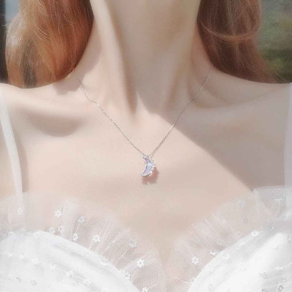 “Stellar Whisper” 925 Sterling Silver Moon & Star Color-Shift Necklace