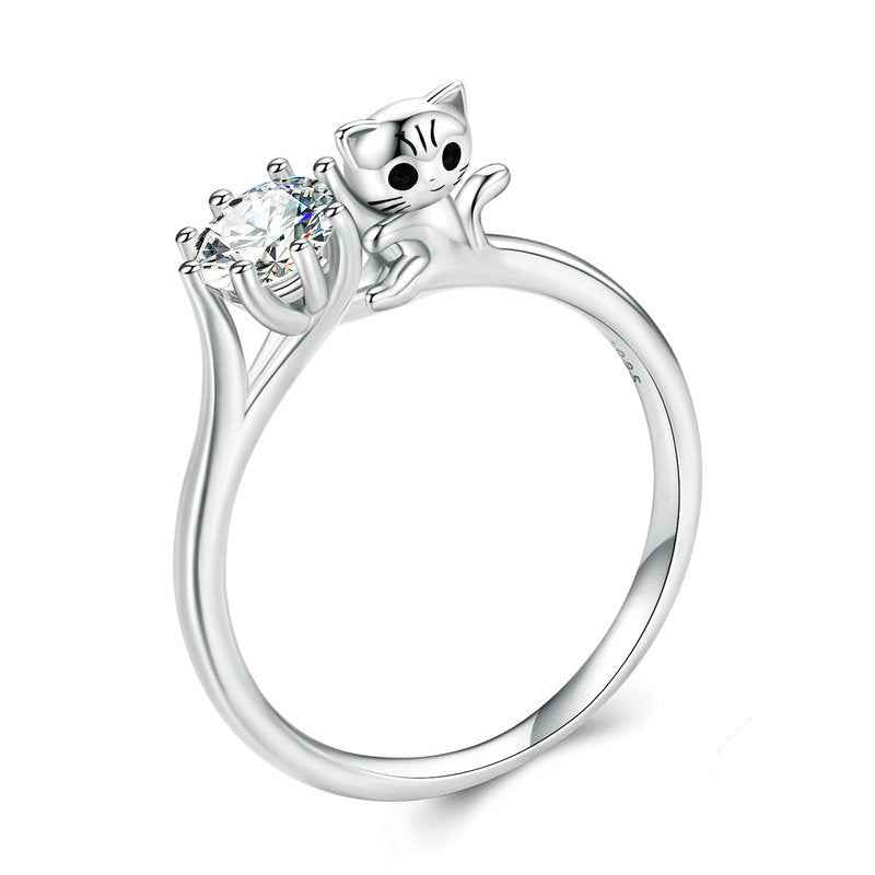 "Catch the Light" Platinum-Plated 925 Sterling Silver Cat Zircon Ring – Playful & Sparkling