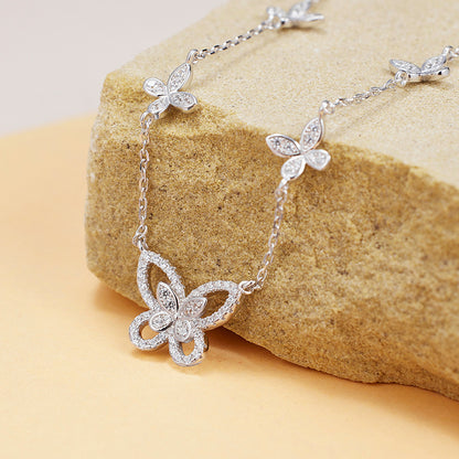 Verträumtes lila Perlenarmband – Swarovski Perlen 