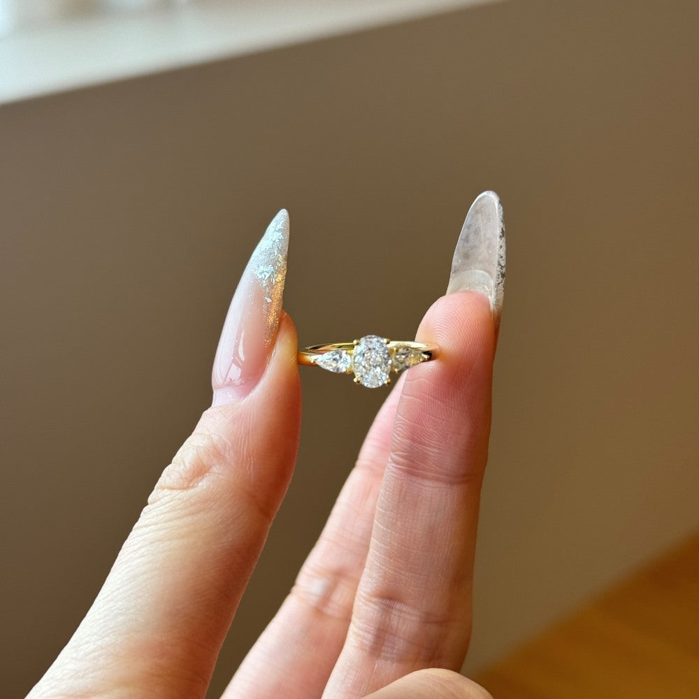 “Éclat Trinity” S925 Sterling Silver Three-Stone Zircon Ring
