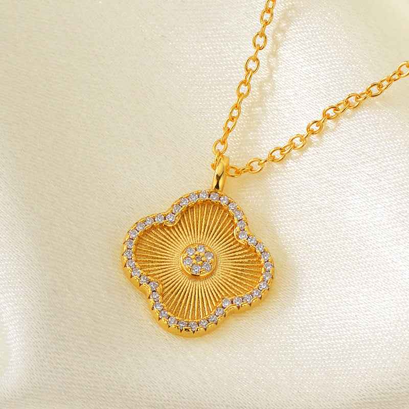 “Golden Clover” S925 Sterling Silver Clover Necklace