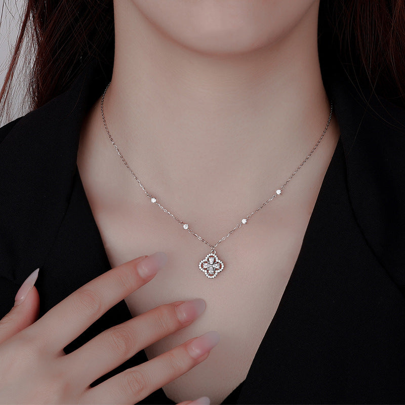 Lucky Spin Clover” 925 Sterling Silver Rotating Clover Necklace