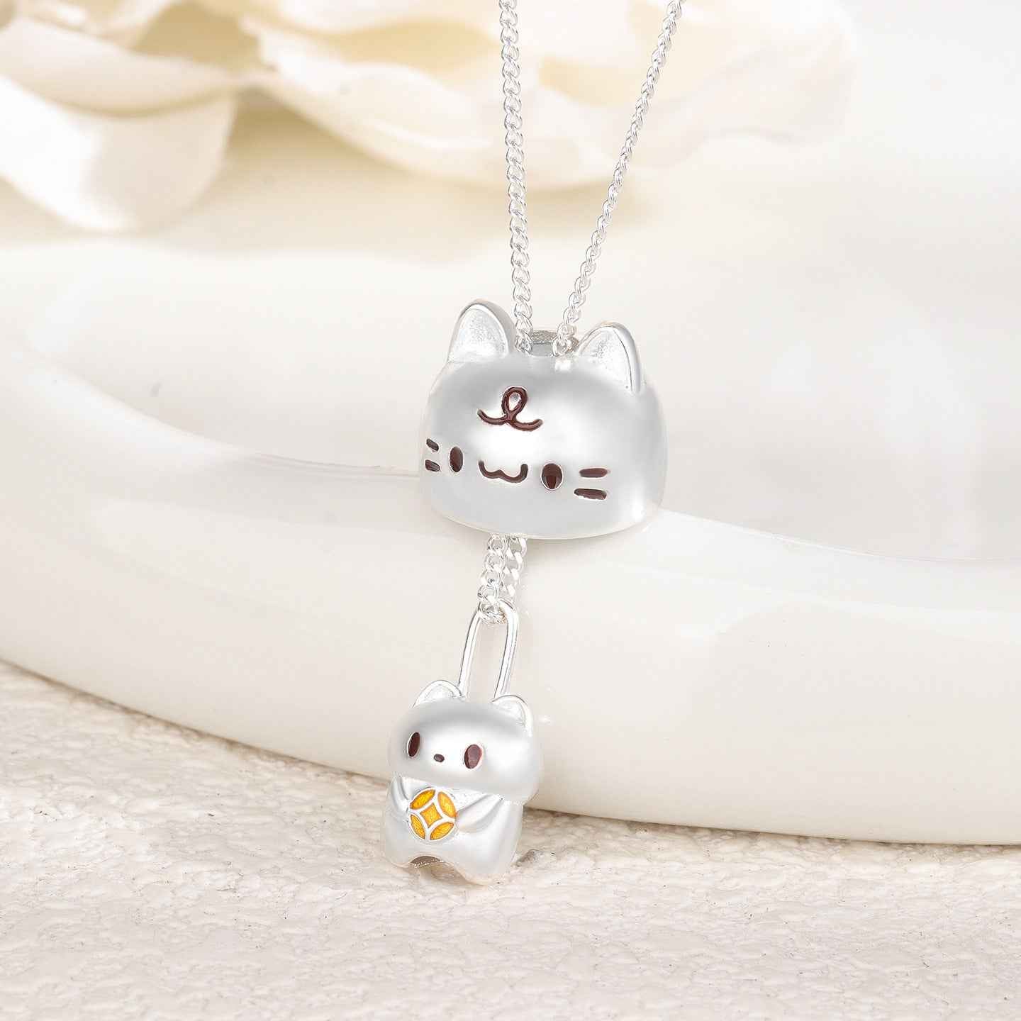 “Peekaboo Kitty” 925 Sterling Silver Lucky Cat Necklace