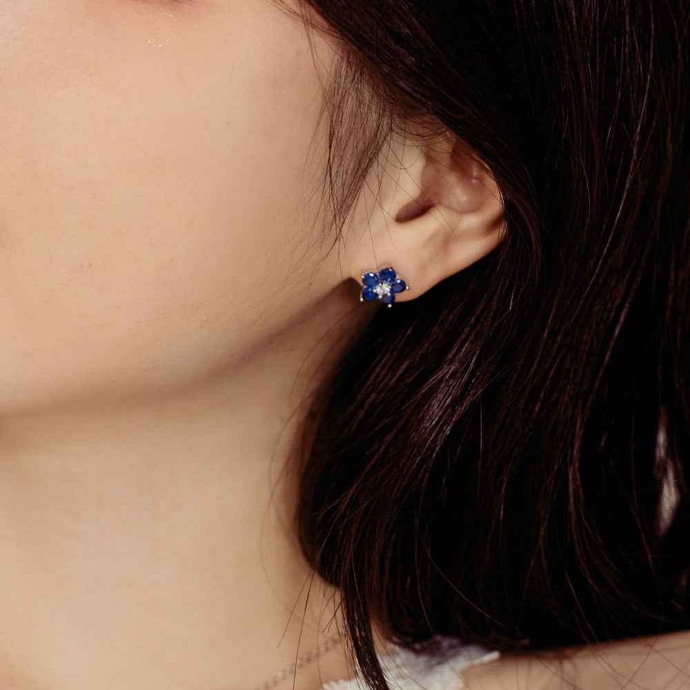 “Dopamine Blossom” S925 Sterling Silver Crystal Flower Stud Earrings