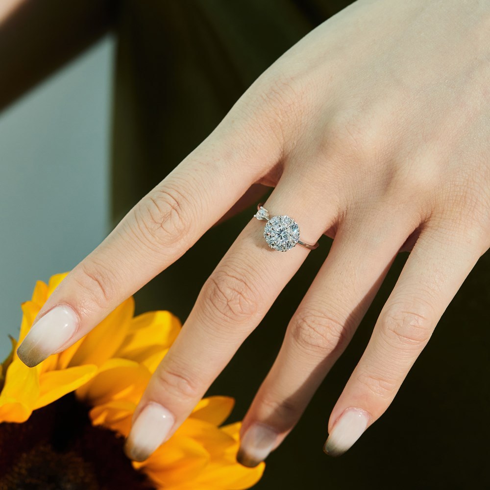 “Golden Bloom Whisper” 925 Sterling Silver Rotating Halo Open Ring