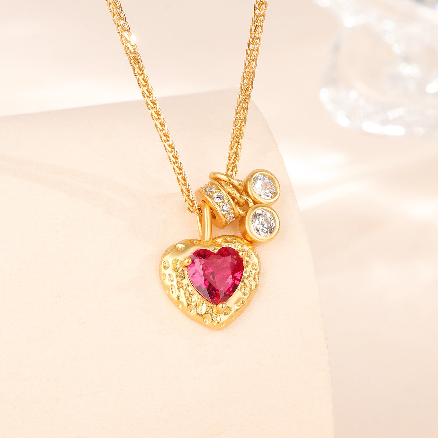“Rouge Héritage” S925 Sterling Silver Vintage Red Heart Necklace