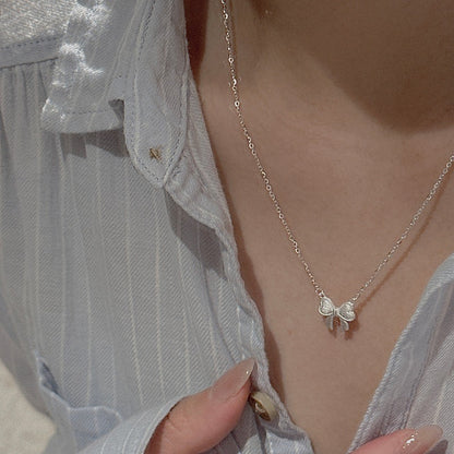 “Ribbon Belle” S925 Sterling Silver Bow Pendant Necklace