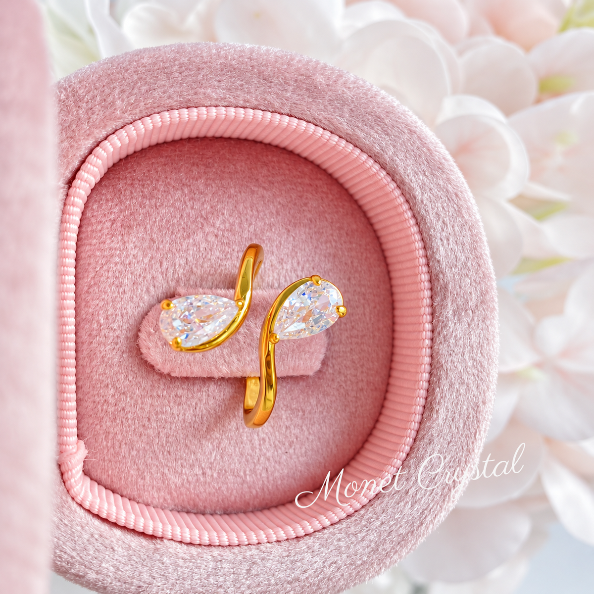 “Passing Light” S925 Sterling Silver Pear-Cut Zircon Adjustable Ring
