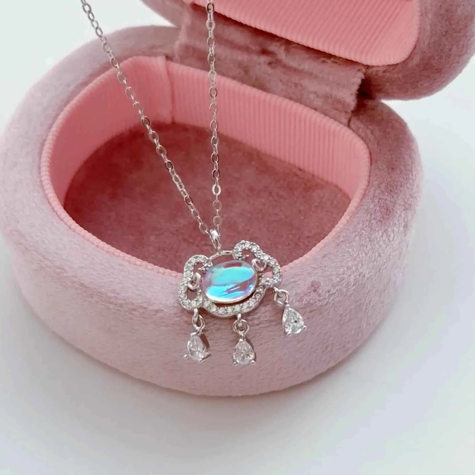 "Peace Lock" 999 Pure Silver Necklace – Guardian of Color & Calm