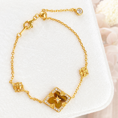 “Regal Clover” S925 Sterling Silver Tiger’s Eye Clover Necklace & Bracelet Set