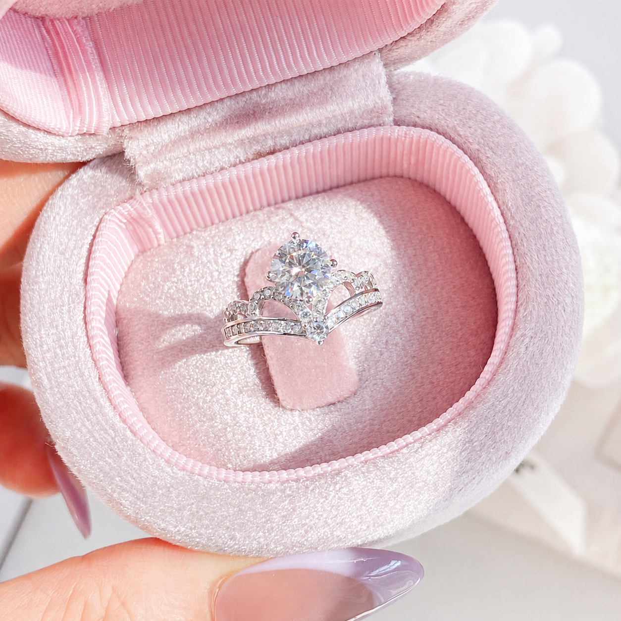 “Royal Grace” S925 Sterling Silver 1CT Moissanite Crown Ring