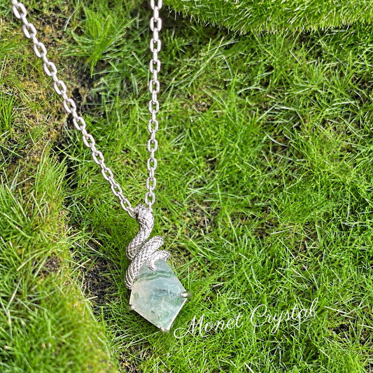 “Serpent Veil” White Gold Plated S925 Sterling Silver Moss Agate Necklace
